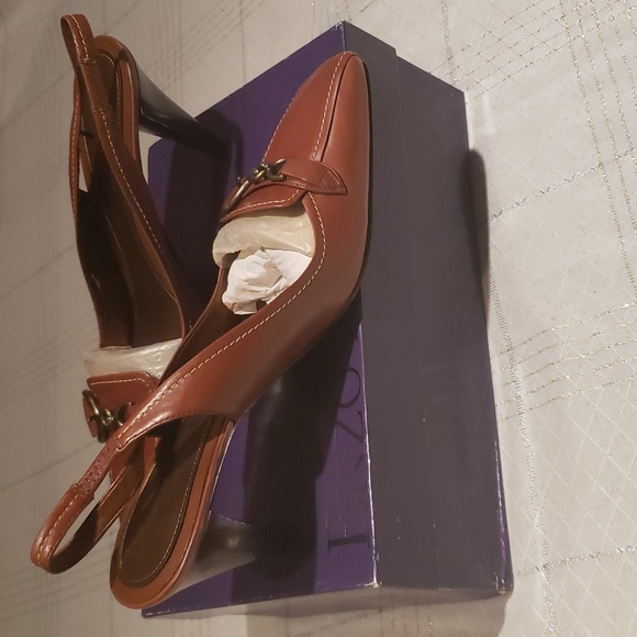 Enzo Angiolini NEW Closed Toe Slingback Stiletto Heels Pump Leather Women's 9.5 - Picture 10 of 17